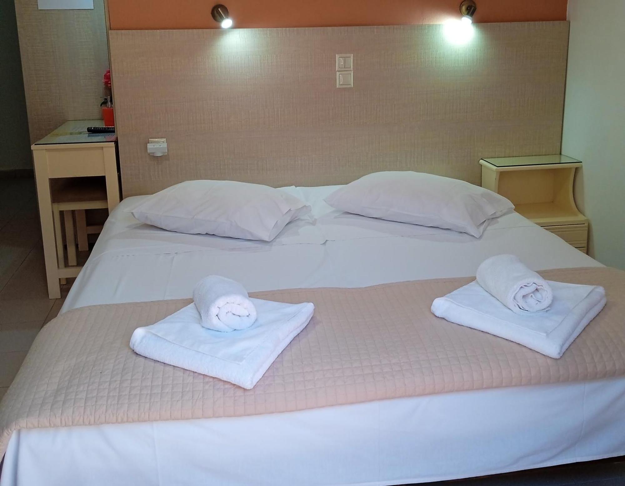 קאטו דרטסו Ilona Apartments Chania חדר תמונה
