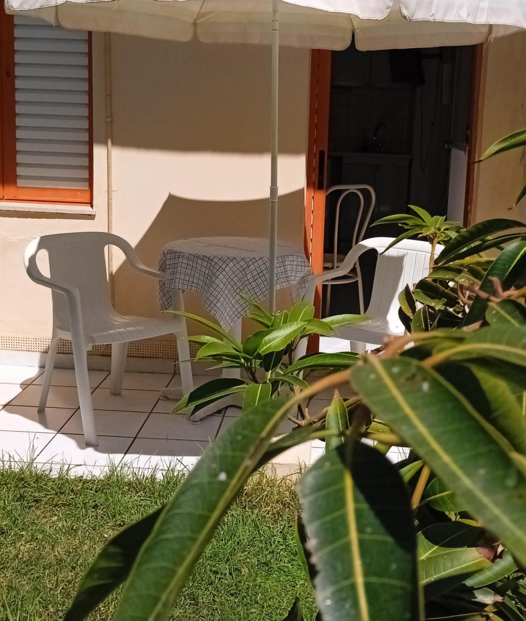 קאטו דרטסו Ilona Apartments Chania חדר תמונה